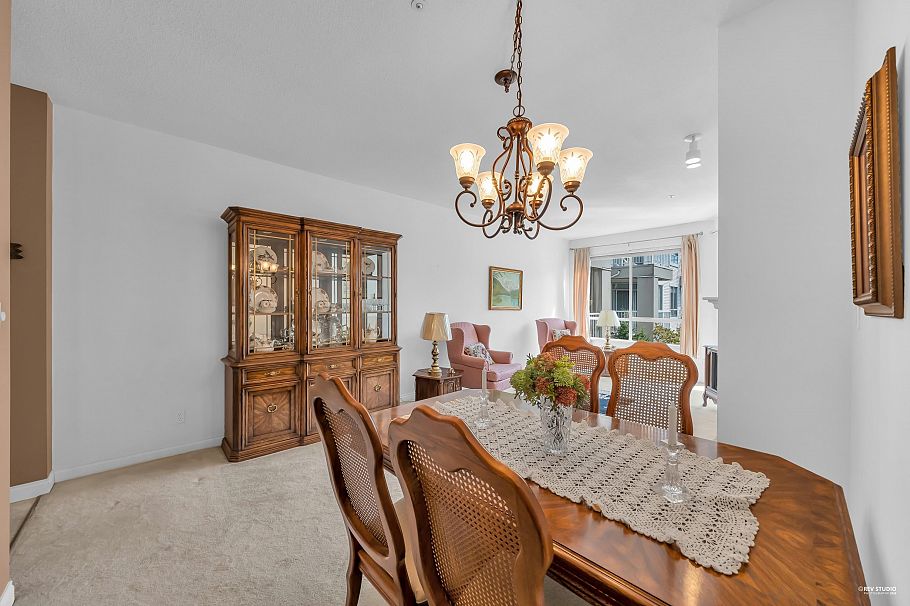 321 360 E 36th Avenue Vancouver, BC - 16