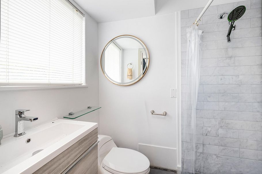 403 Newdale Court North Vancouver, BC - 27