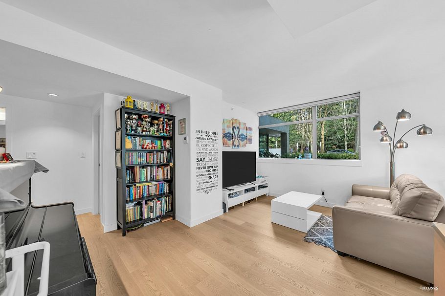 105 5782 Berton Avenue Vancouver, BC - 8