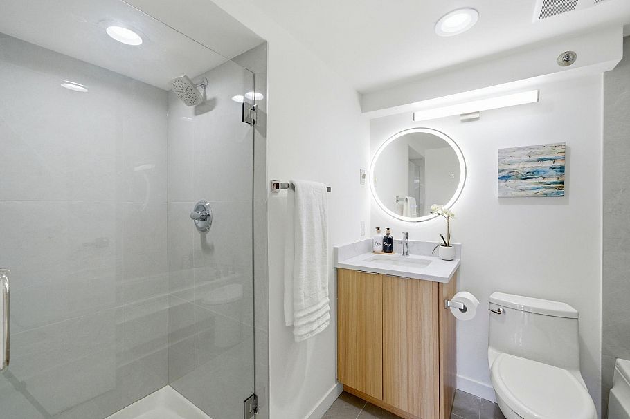 702 1771 Nelson Street Vancouver, BC - 26