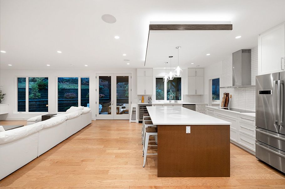 2902 St. Andrews Avenue North Vancouver, BC - 9