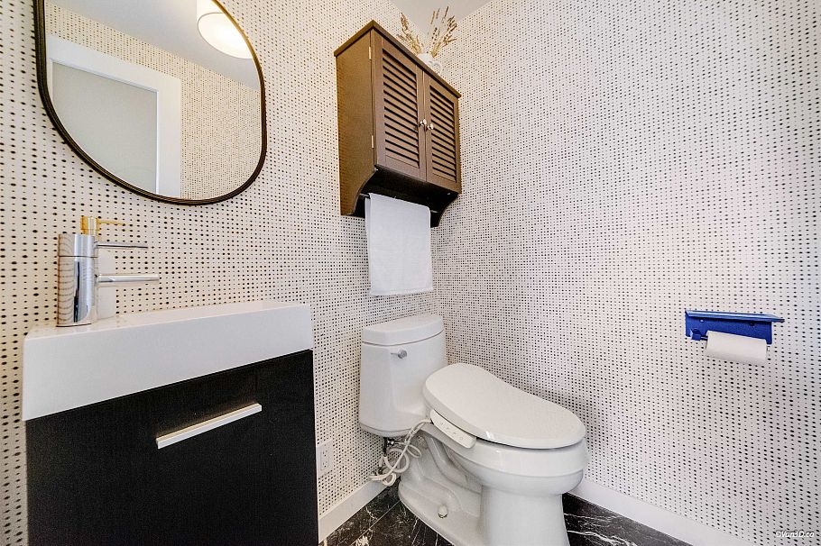 F7 1100 W 6th Avenue Vancouver, BC - 10