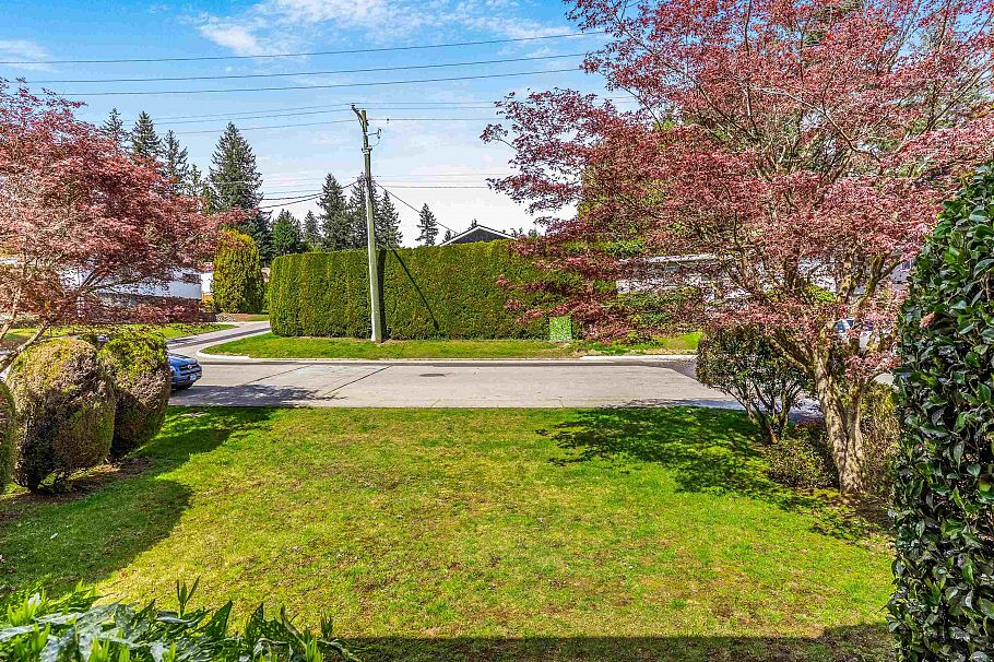 2553 Bendale Road North Vancouver, BC - 21