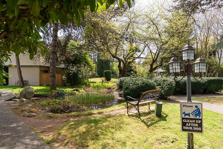 844 Westview Drive North Vancouver, BC - 25