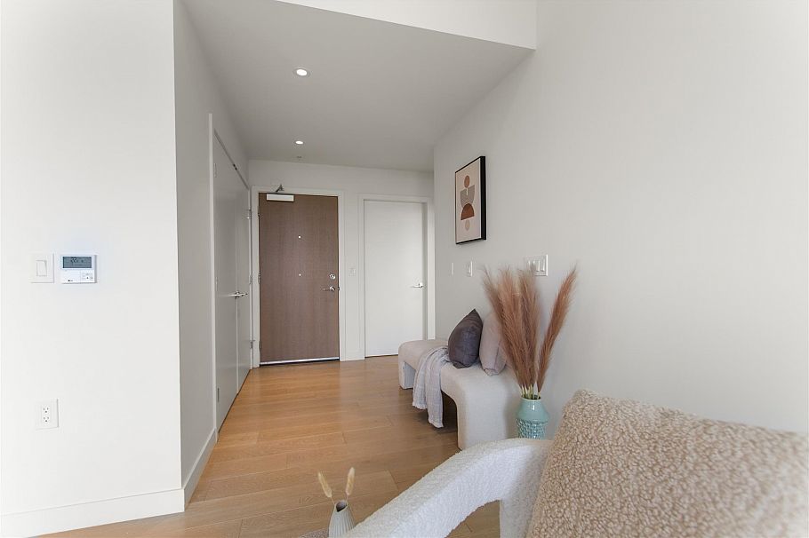 601 5189 Cambie Street Vancouver, BC - 2