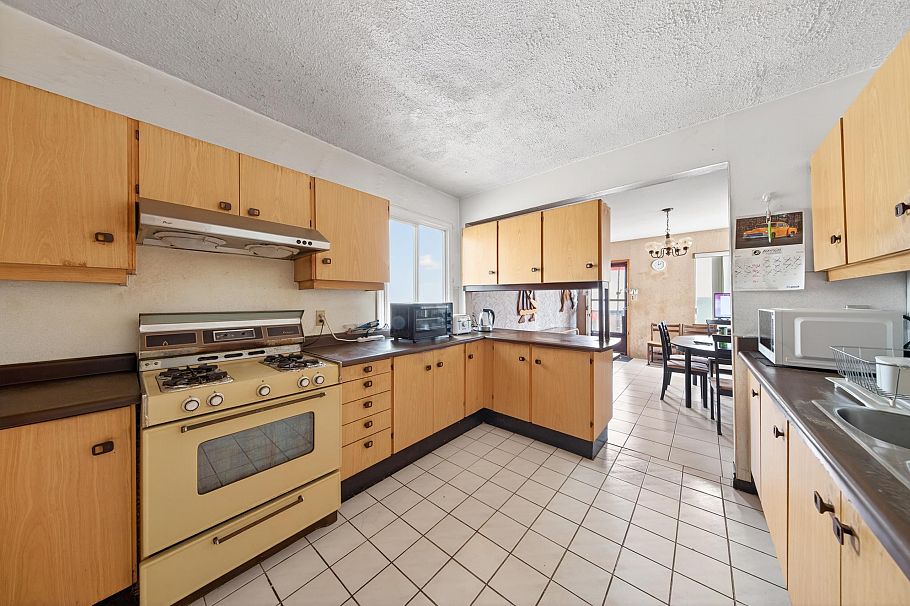 3950 Laurel Street Vancouver, BC - 6