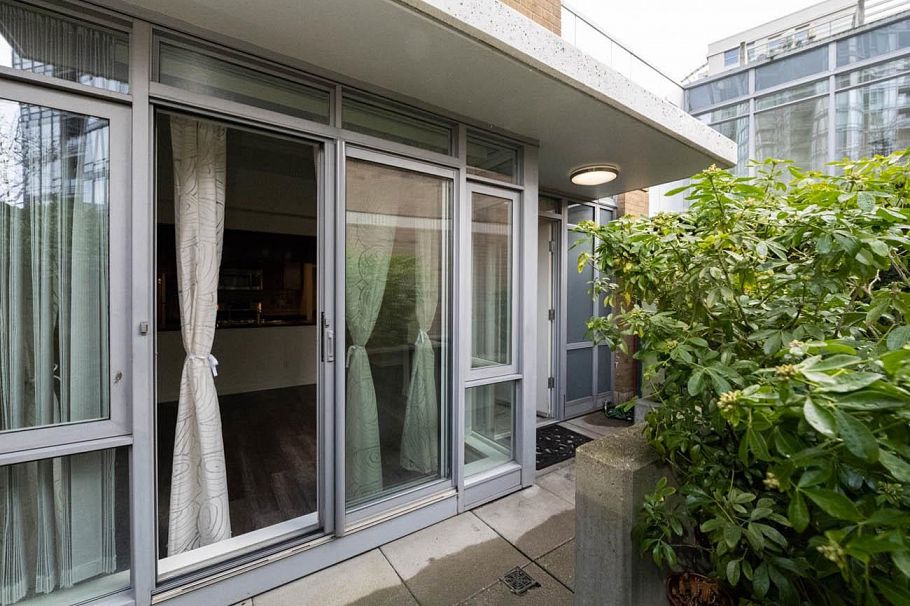 2M 1033 MARINASIDE CRESCENT, Vancouver BC V6Z 3A3 Vancouver, BC - 18