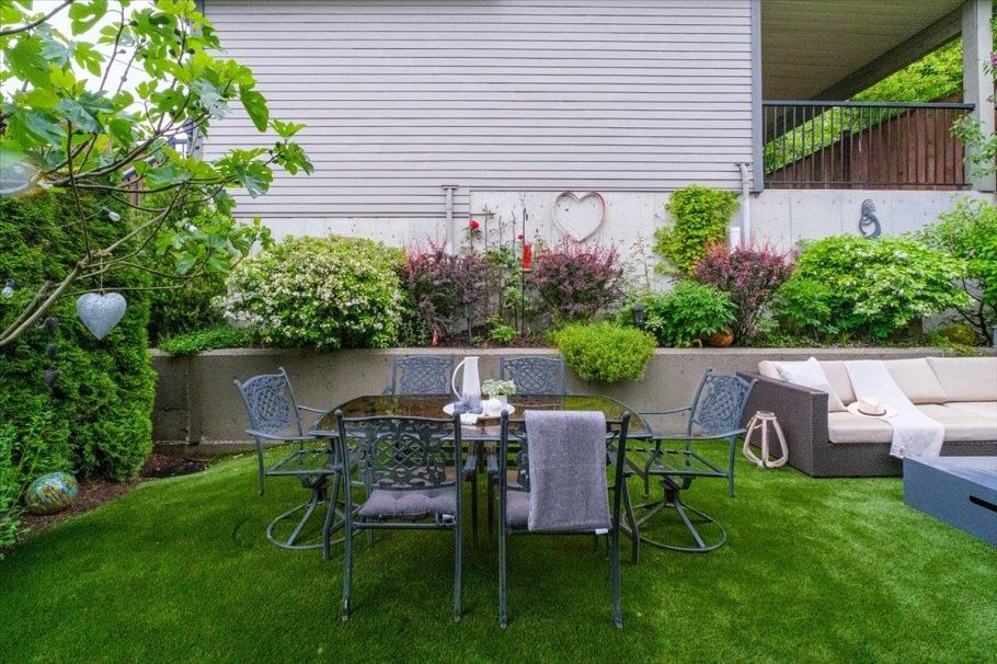 640 W 15th Street North Vancouver, BC - 13