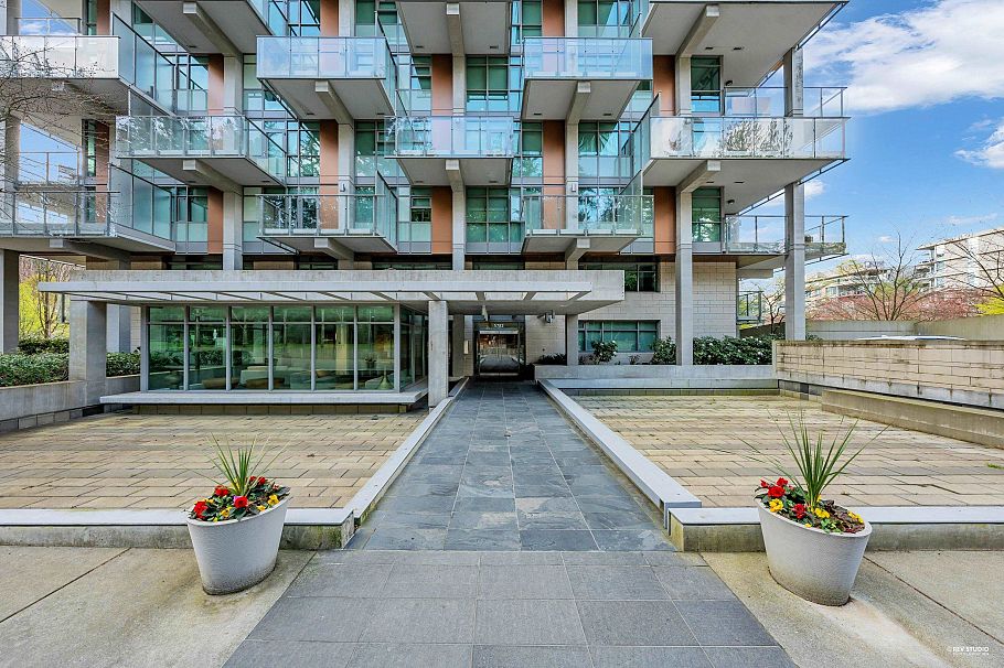 105 5782 Berton Avenue Vancouver, BC - 30