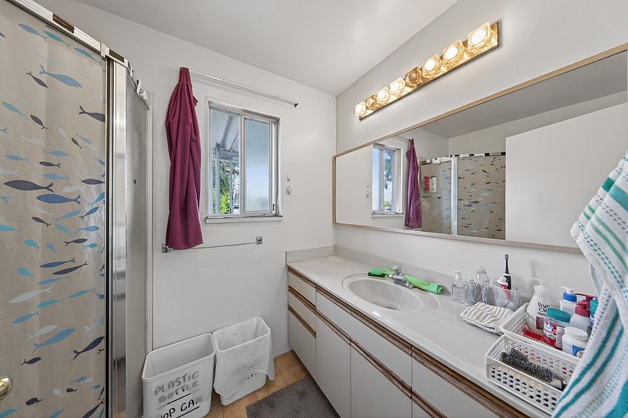 3950 Laurel Street Vancouver, BC - 12