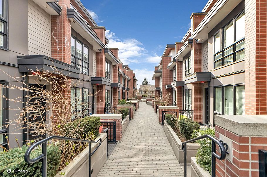 5 338 W 64 Avenue Vancouver, BC - 4