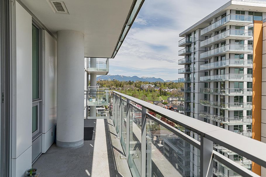 2001 455 SW Marine Drive Vancouver, BC - 17