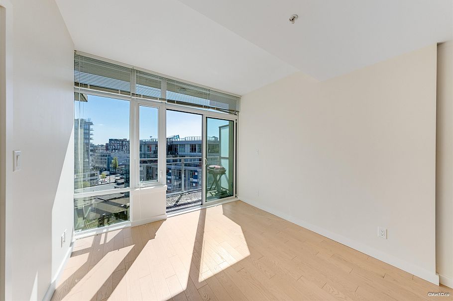 1002 88 W 1st Avenue Vancouver, BC - 9