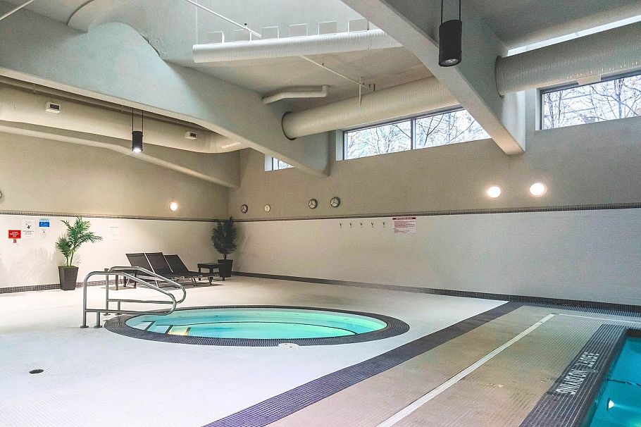 689 Abbott Street Vancouver, BC - 25