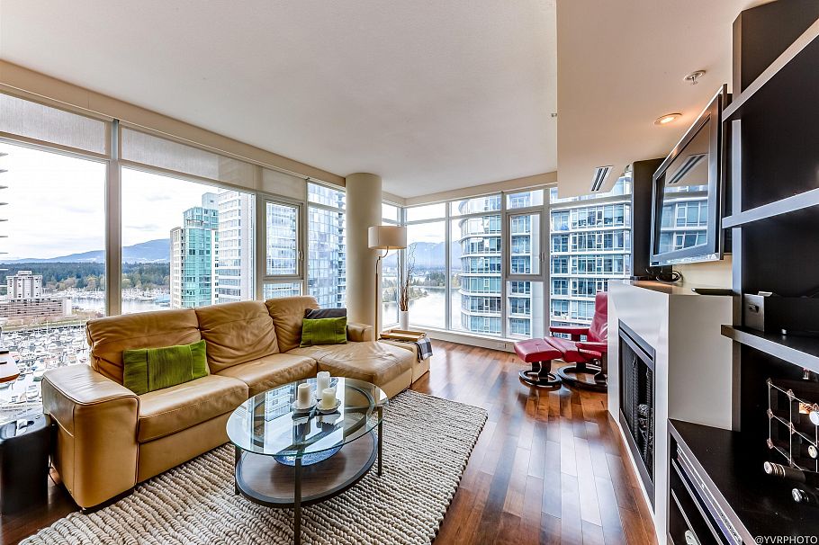 2102 1205 W Hastings Street Vancouver, BC - 11