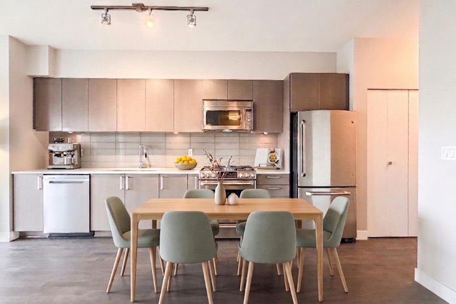 307 10033 River Drive Richmond, BC - 6