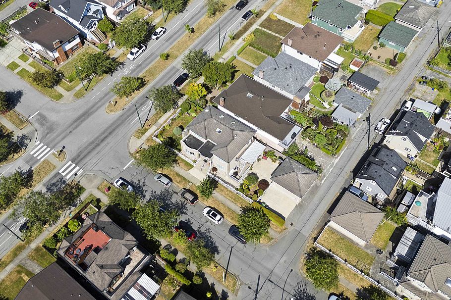 3838 Penticton Street Vancouver, BC - 32