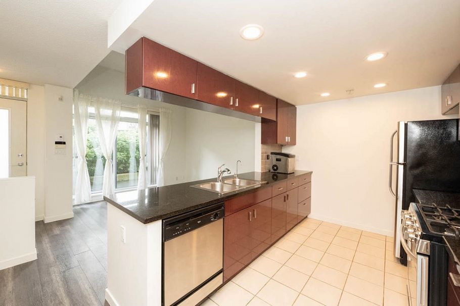 2M 1033 MARINASIDE CRESCENT, Vancouver BC V6Z 3A3 Vancouver, BC - 7