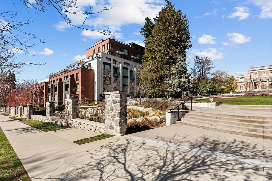 904 1561 W 57th Avenue Vancouver, BC - 19