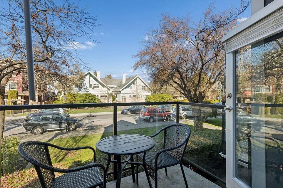 208 828 W 14th Avenue Vancouver, BC - 4