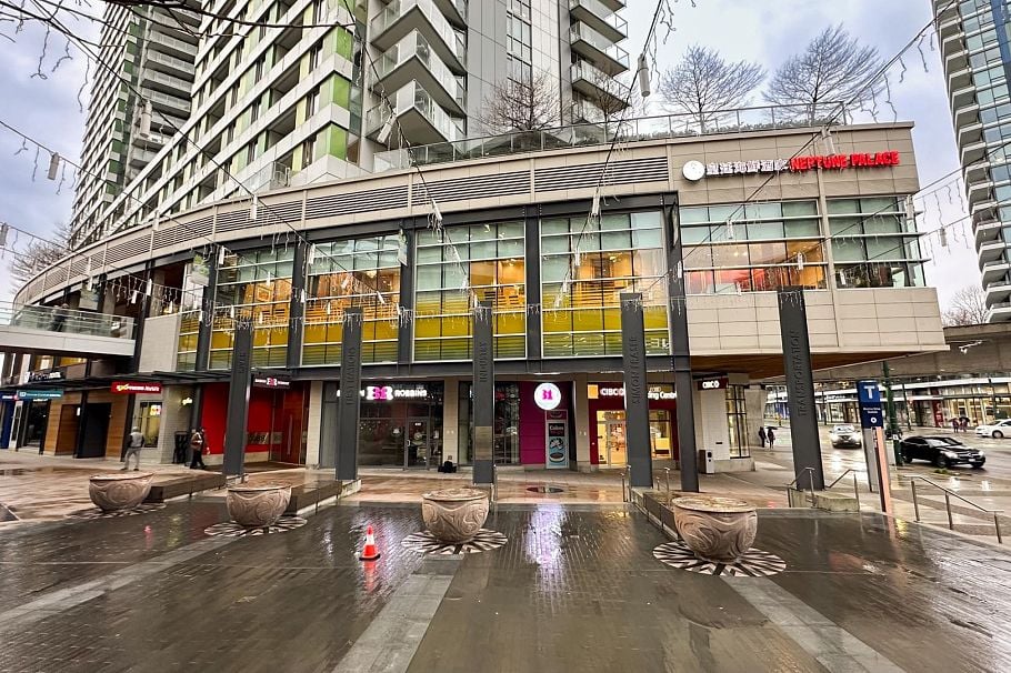 3702 488 SW Marine Drive Vancouver, BC - 2