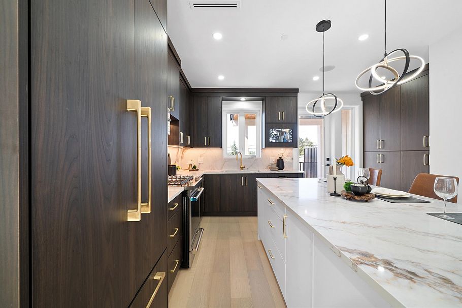 1 7361 Fraser Street Vancouver, BC - 11