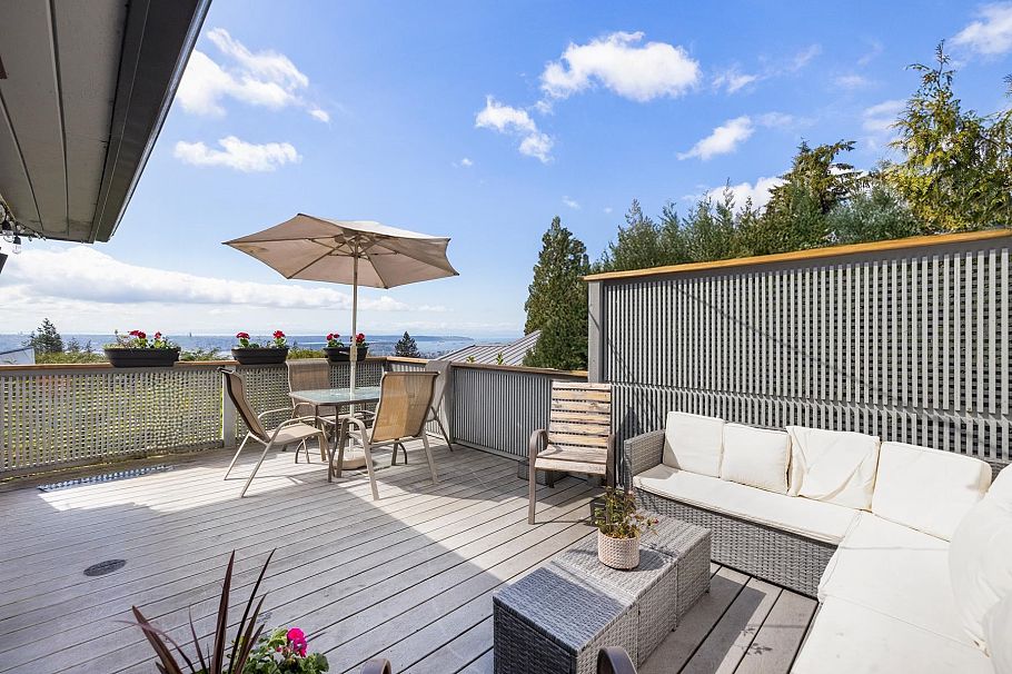 403 Newdale Court North Vancouver, BC - 20