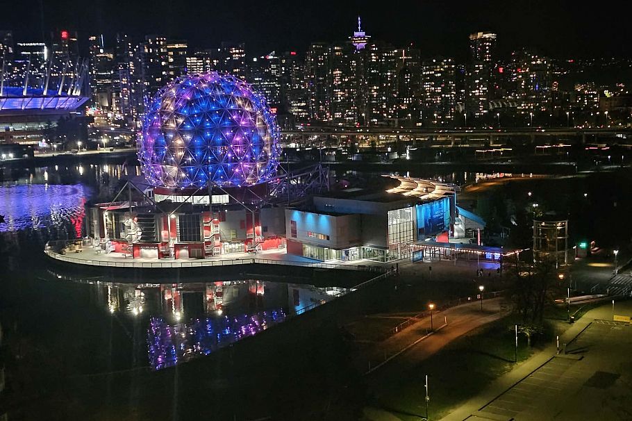 1703 1618 Quebec Street Vancouver, BC - 1