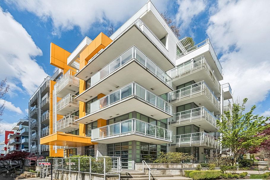 504 655 W 41st Avenue Vancouver, BC - 1