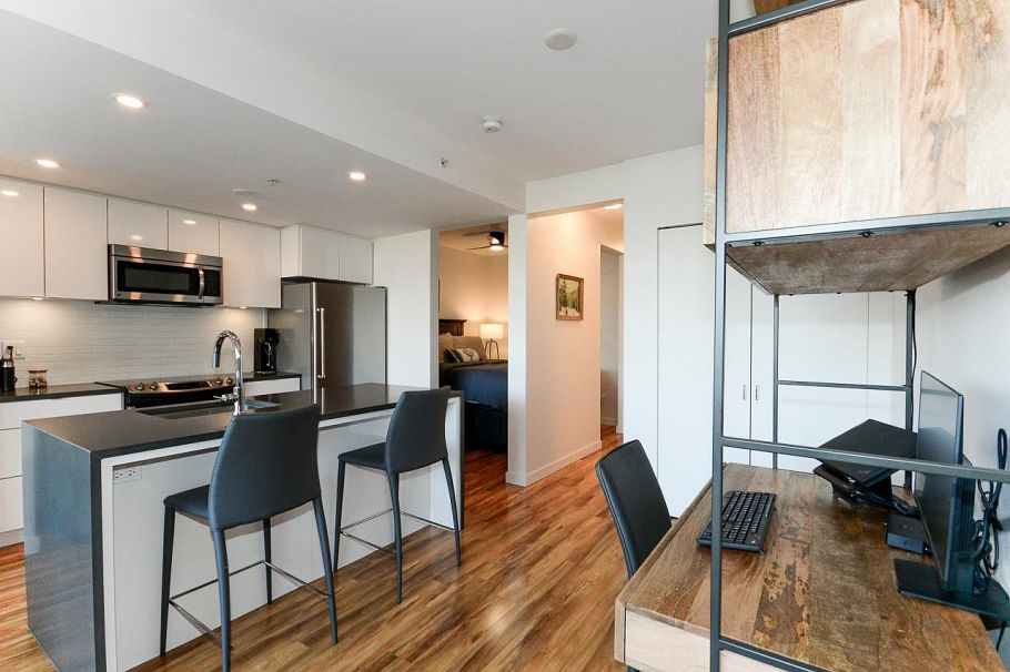 221 289 E 6th Avenue Vancouver, BC - 9
