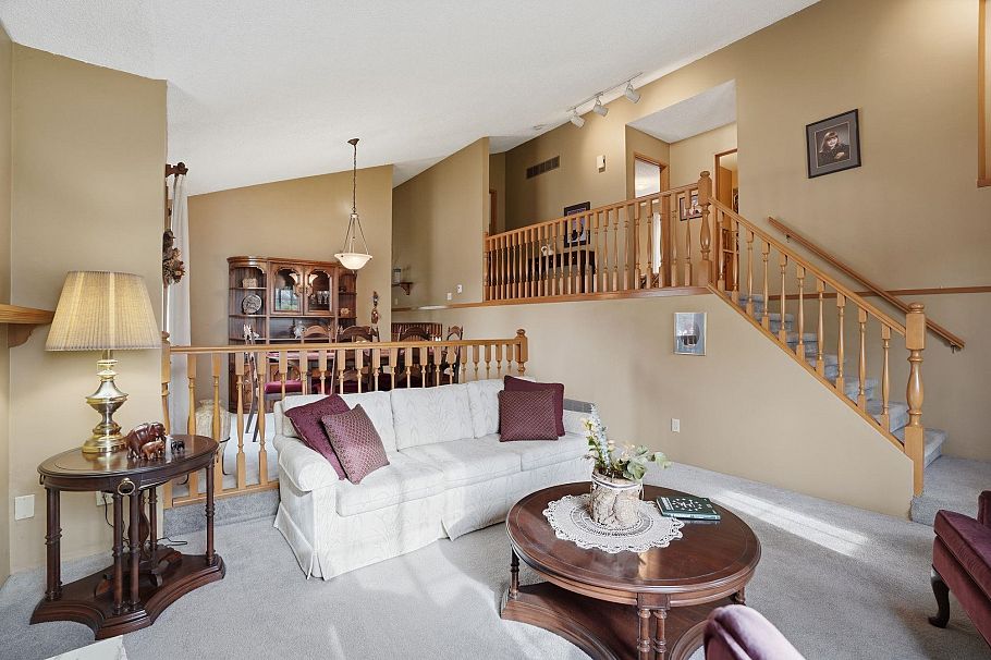 3300 Manning Crescent North Vancouver, BC - 7