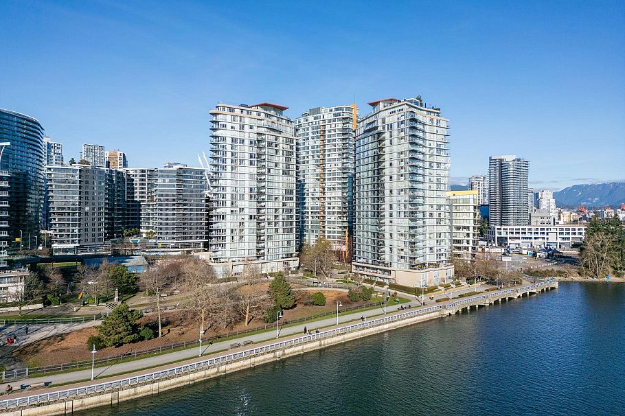 1901 33 Smithe Street Vancouver, BC - 39