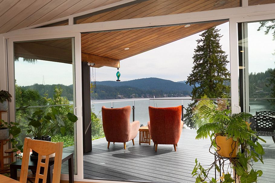 2873 Panorama Drive North Vancouver, BC - 8