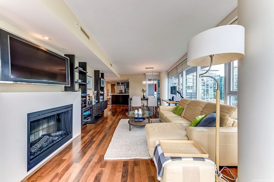 2102 1205 W Hastings Street Vancouver, BC - 14