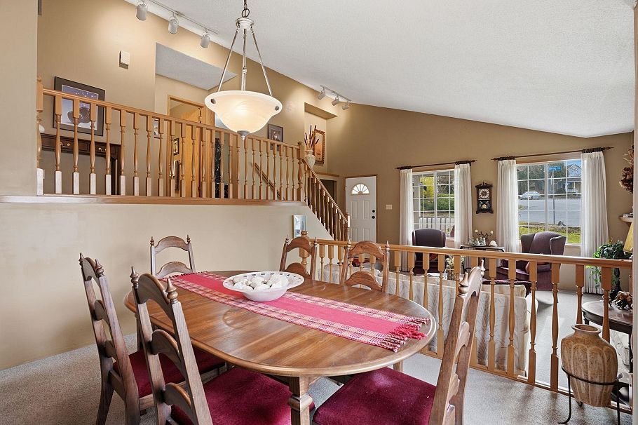 3300 Manning Crescent North Vancouver, BC - 9