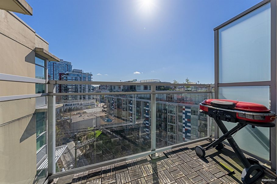 1002 88 W 1st Avenue Vancouver, BC - 26
