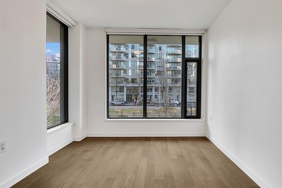 102 1688 Pullman Porter Street Vancouver, BC - 14