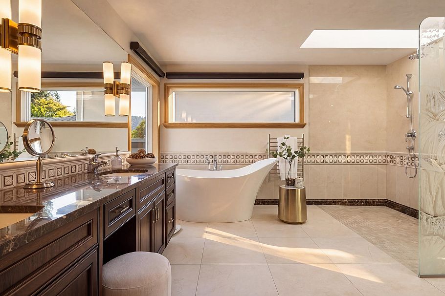 588 Lowry Lane North Vancouver, BC - 18