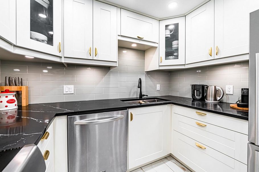 203 738 Broughton Street Vancouver, BC - 7