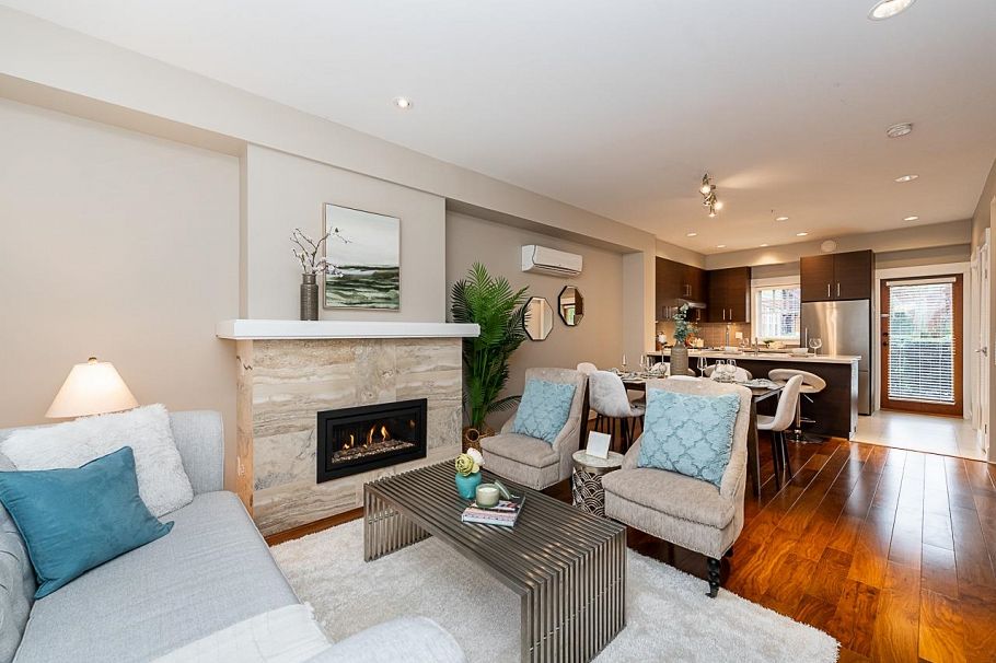 966 W 43rd Avenue Vancouver, BC - 1