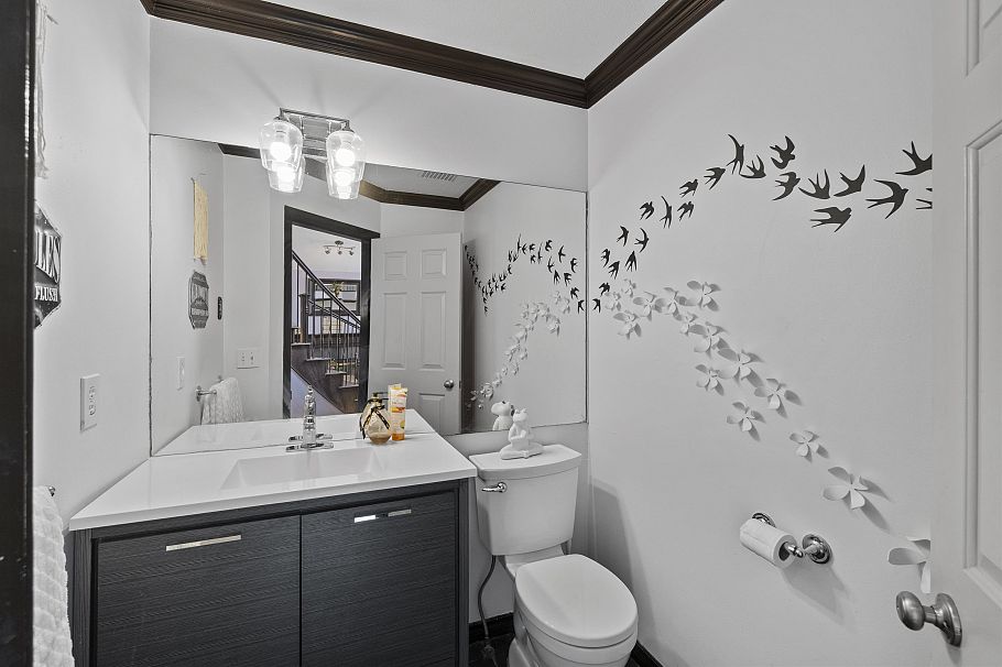 1618 Draycott Road North Vancouver, BC - 19