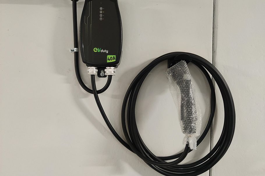 305 2707 Library Lane North Vancouver, BC - 29