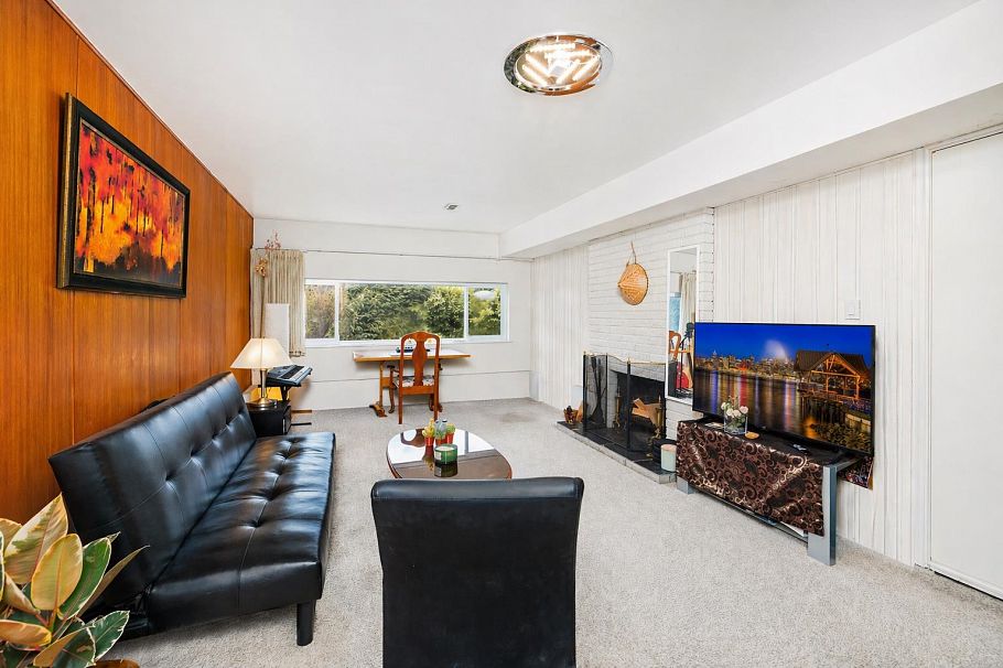 403 Newdale Court North Vancouver, BC - 25