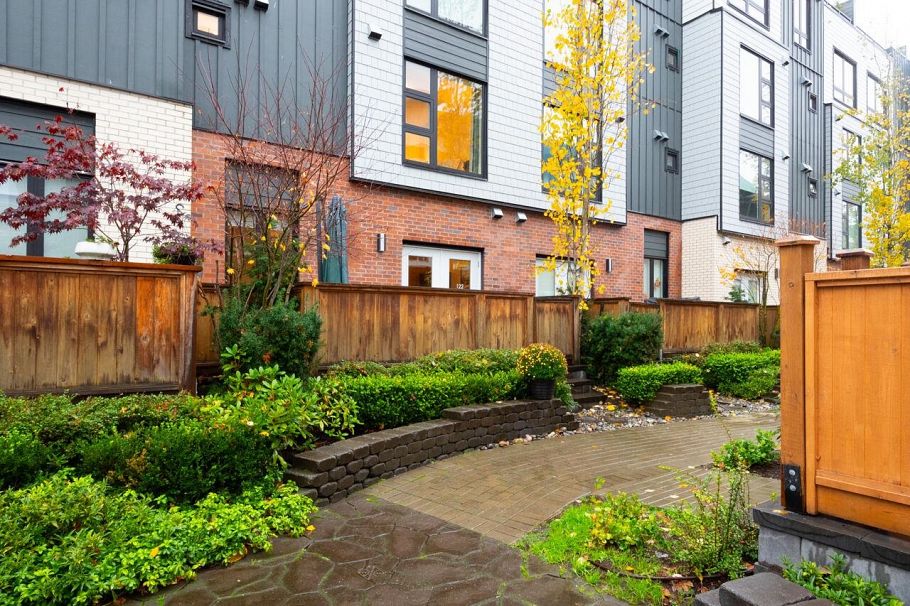 122 525 E 2nd Street North Vancouver, BC - 19