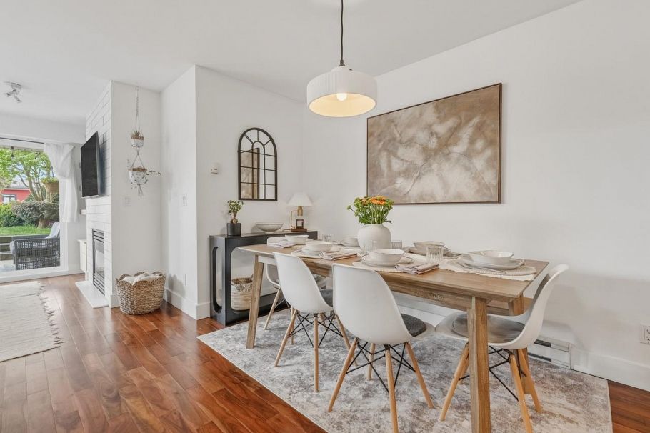 104 365 E 1st Street North Vancouver, BC - 19