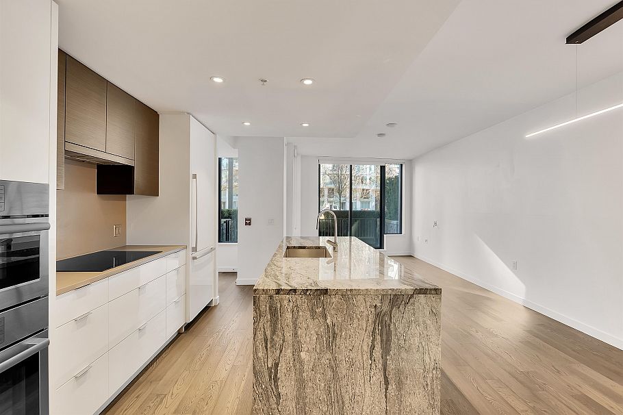 102 1688 Pullman Porter Street Vancouver, BC - 7