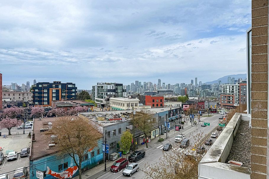 603 288 E 8th Avenue Vancouver, BC - 8