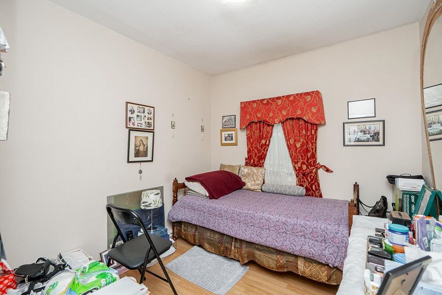 4712 Victoria Drive Vancouver, BC - 13