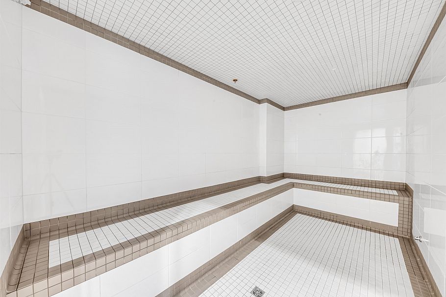 305 2707 Library Lane North Vancouver, BC - 35