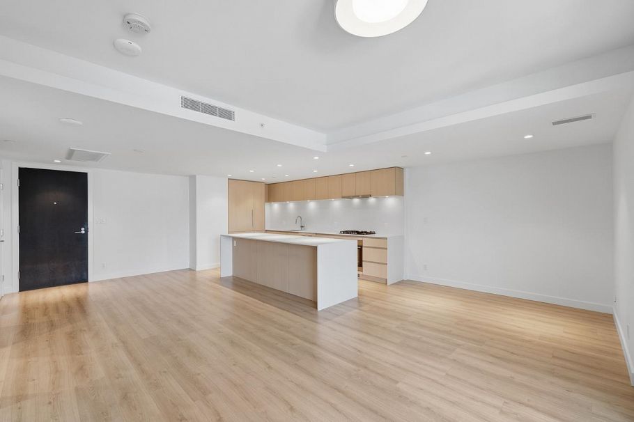 505 1500 Fern Street North Vancouver, BC - 8